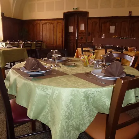 Hotel-restaurant Les Planchettes Hotel Saint-Flour (Cantal)