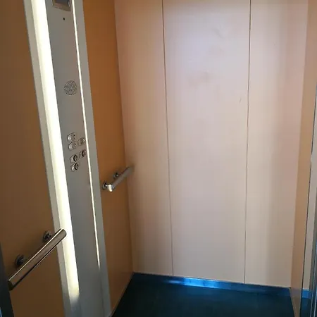 Hotel-restaurant Les Planchettes Saint-Flour (Cantal)